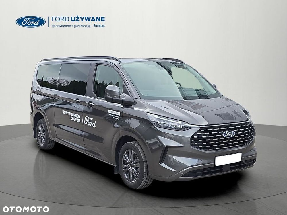 Ford Tourneo Custom - 5