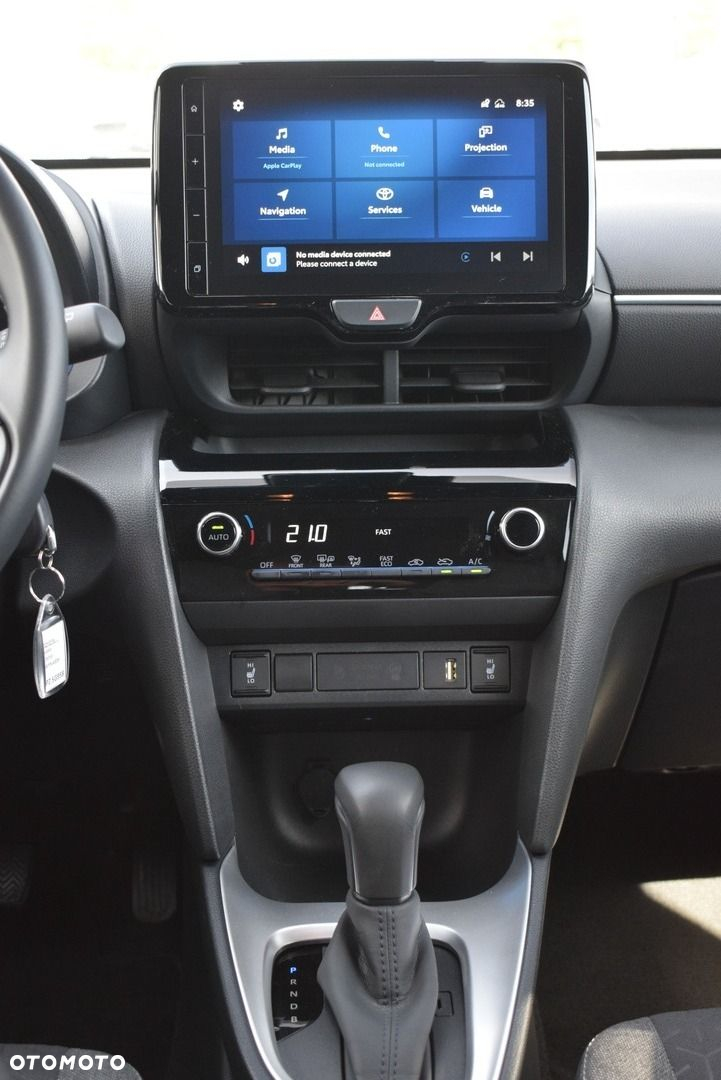 Toyota Yaris Cross - 16