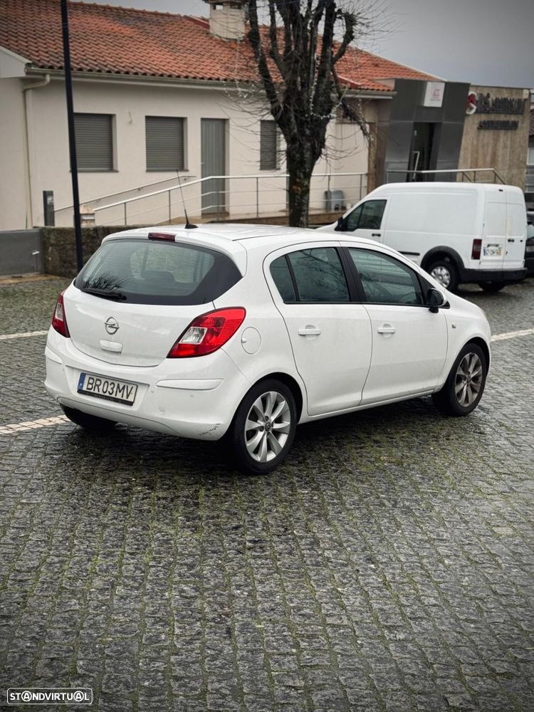 Opel Corsa 1.2 Go! Easytronic - 7
