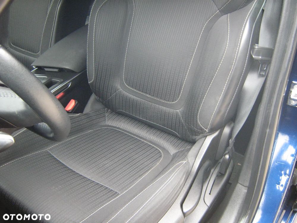 Renault Megane 1.6 SCe Limited - 15
