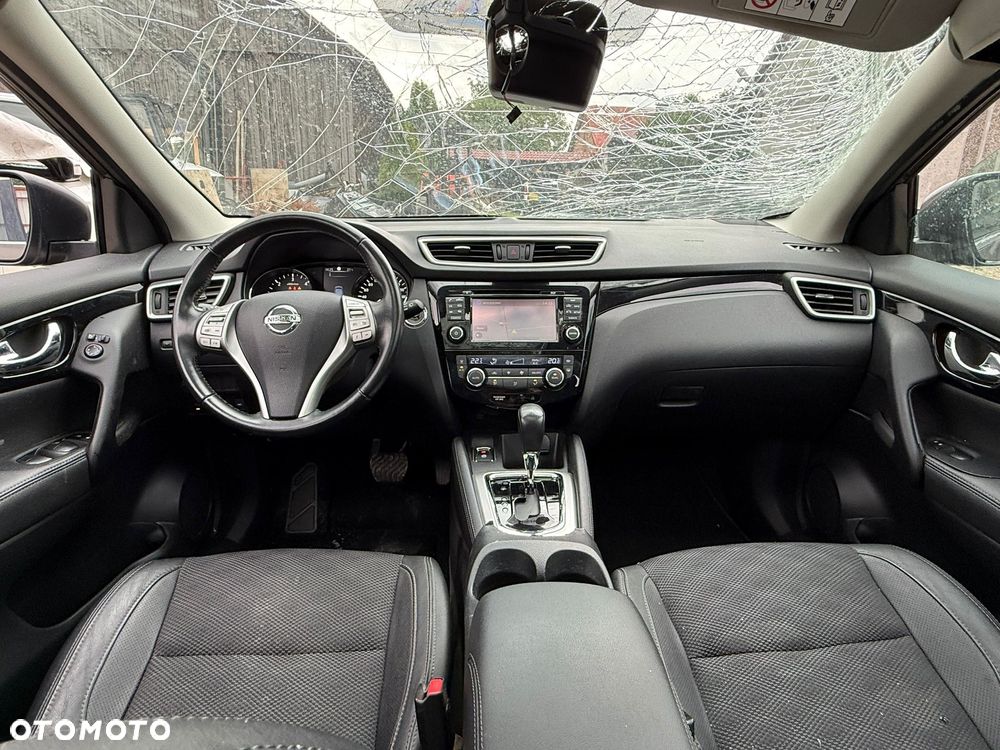 Nissan Qashqai 1.6 dCi Xtronic TEKNA - 23