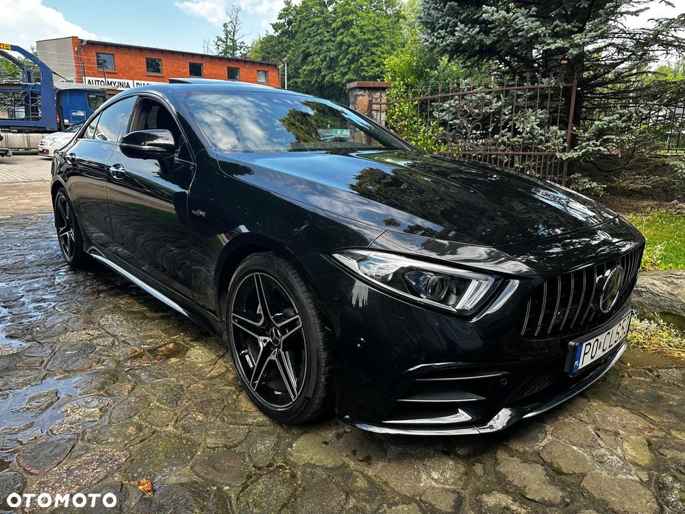 Mercedes-Benz CLS - 4