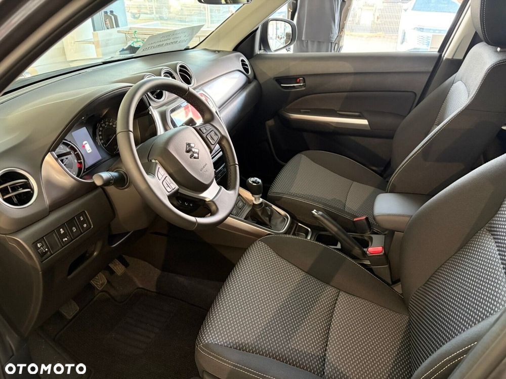 Suzuki Vitara - 5