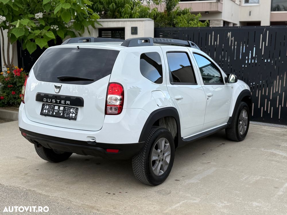 Dacia Duster 1.6 4x2 Laureate - 6
