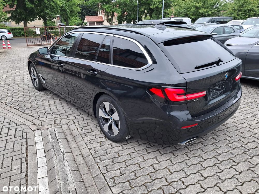 BMW Seria 5 520d Luxury Line sport - 3
