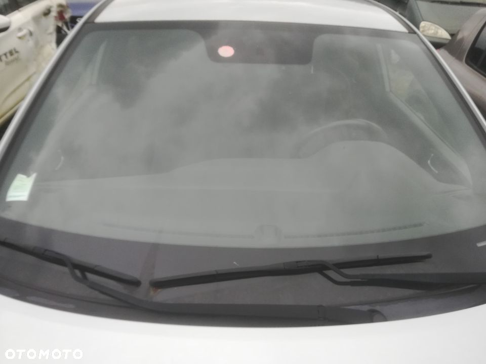 SZYBA CZOŁOWA HYUNDAI I20 15-18 SENSOR - 1