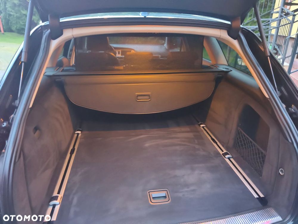 Audi A6 Avant 2.4 - 17