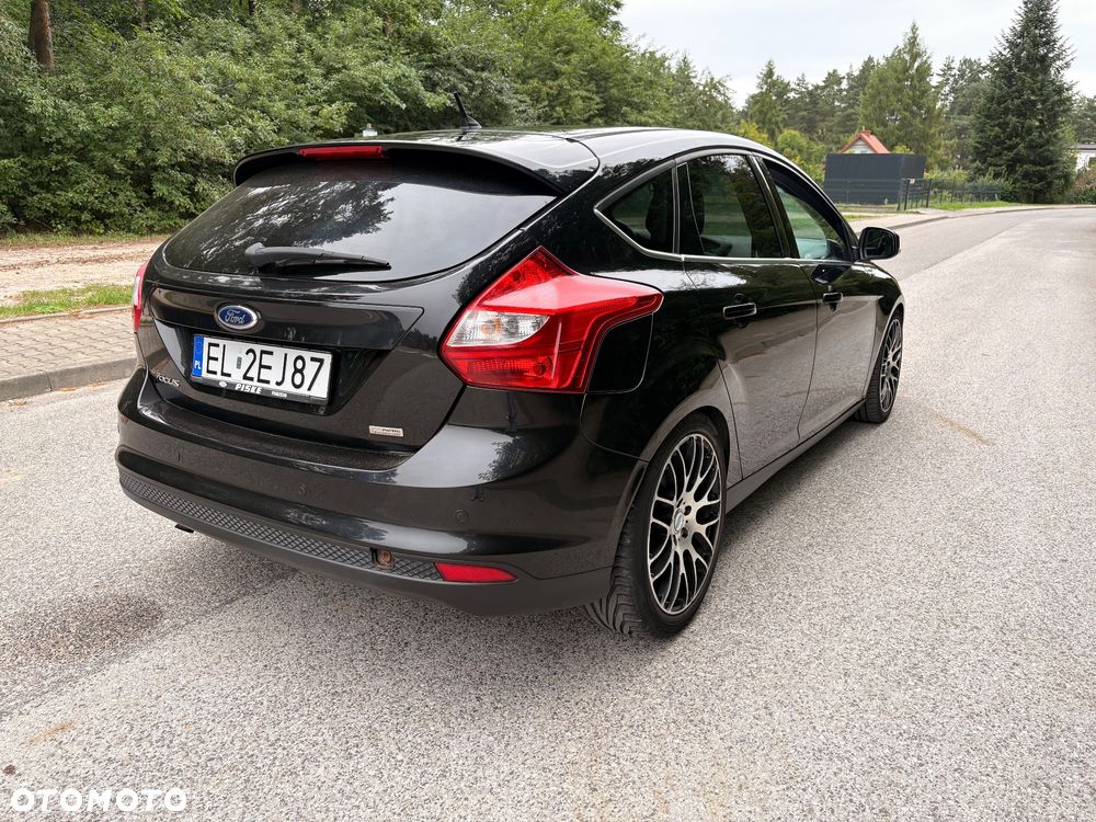Ford Focus 1.0 EcoBoost Titanium - 4