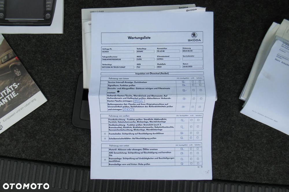 Skoda Octavia 2.0 TDI DSG RS - 9