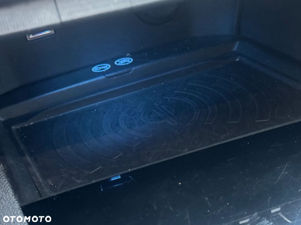 Peugeot 5008 1.2 PureTech Active Pack S&S - 18