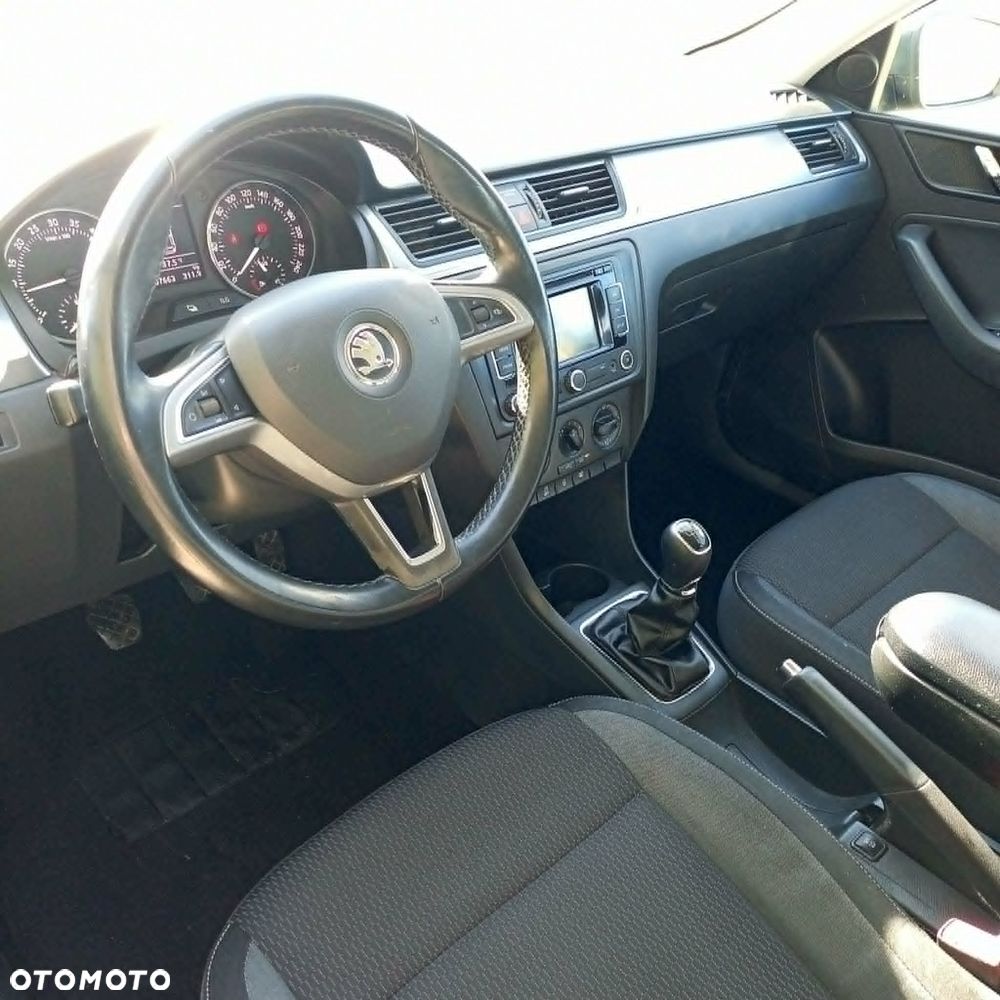 Skoda RAPID 1.6 TDI DPF Ambition - 5