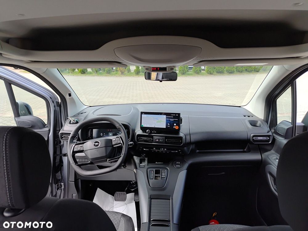 Opel Combo L2 EAT8 (bryg.) - 16