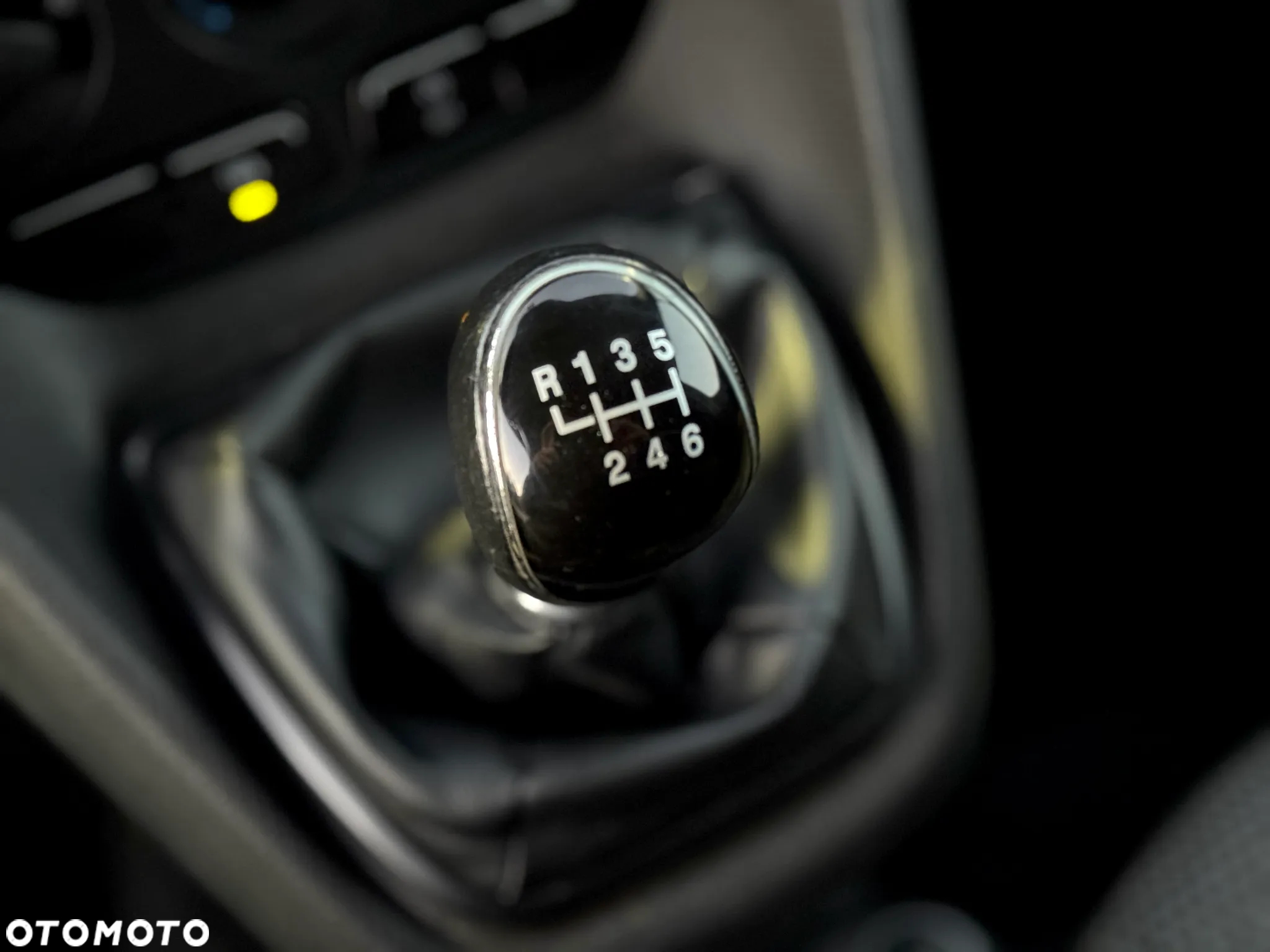 Ford Transit Connect - 20