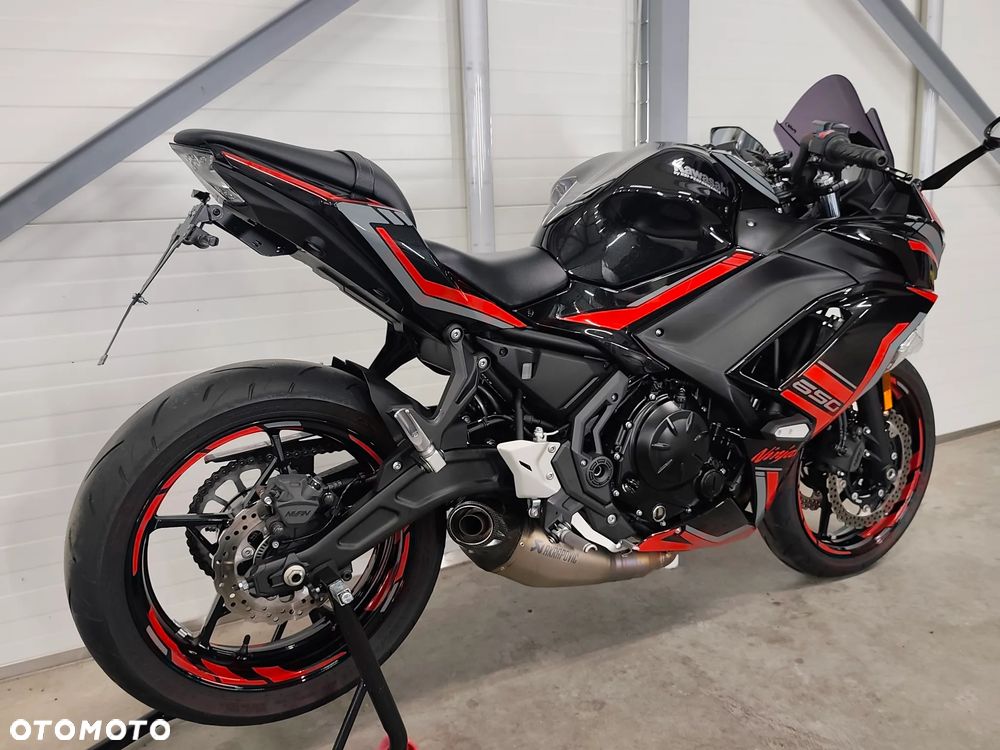 Kawasaki Ninja - 12