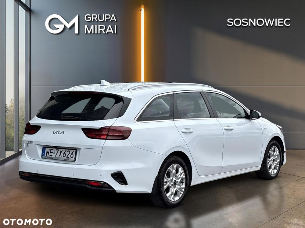 Kia Ceed 1.5 T-GDI M - 5