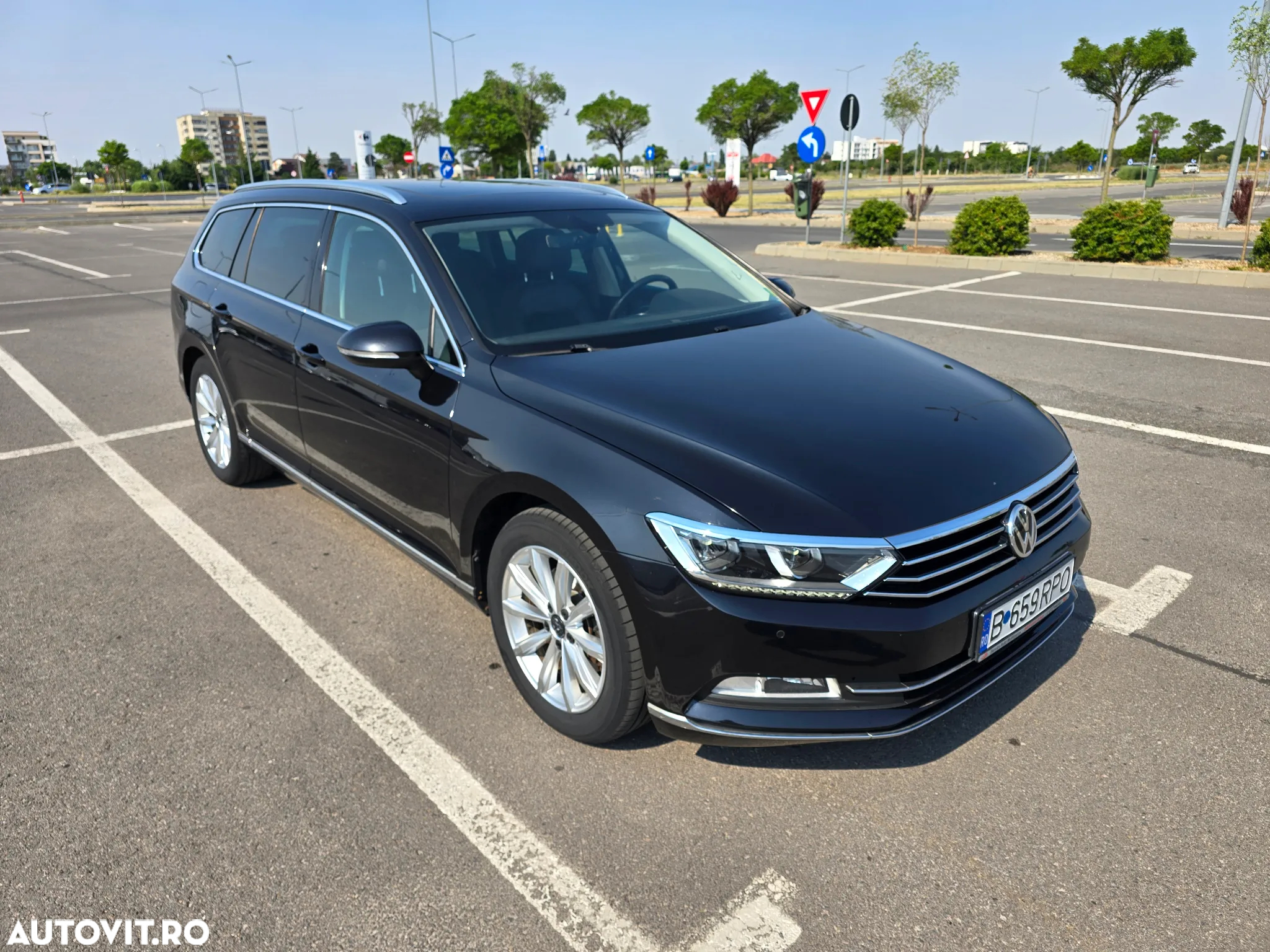 Volkswagen Passat - 3