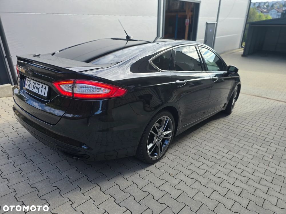 Ford Fusion 2.0 EcoBoost Titanium - 7