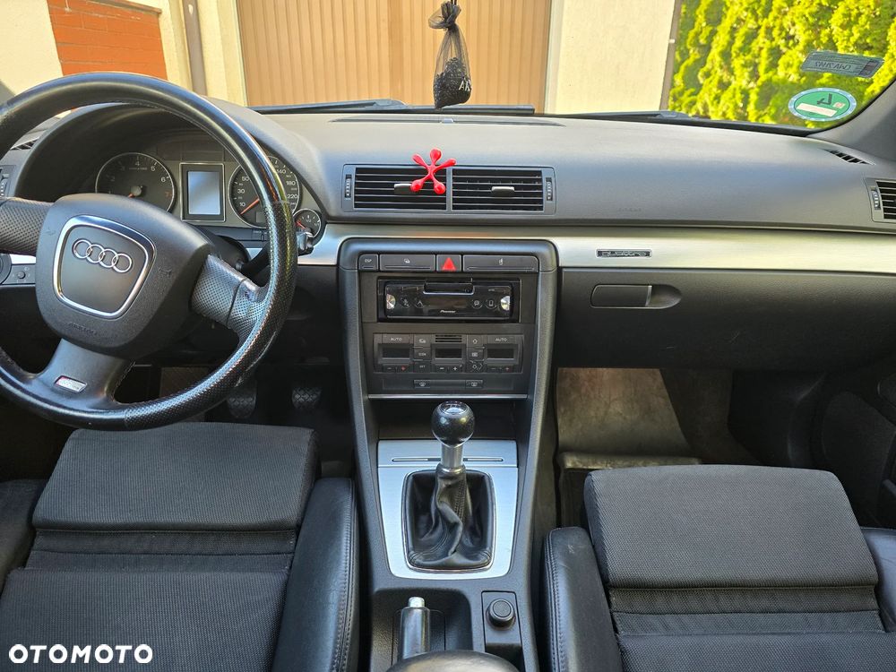 Audi A4 Avant - 18