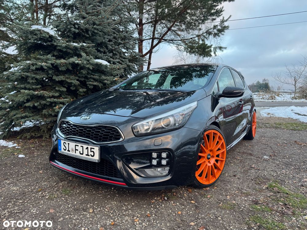Kia Ceed 1.6 T-GDI GT-Challenge - 3
