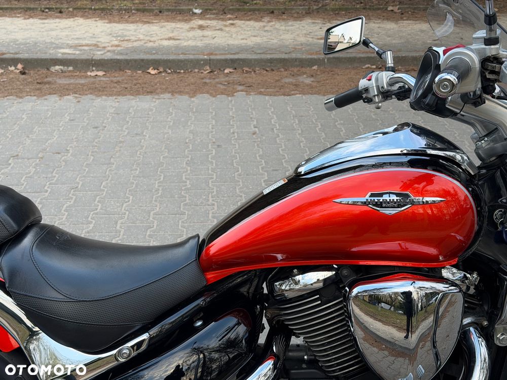 Suzuki Intruder - 9