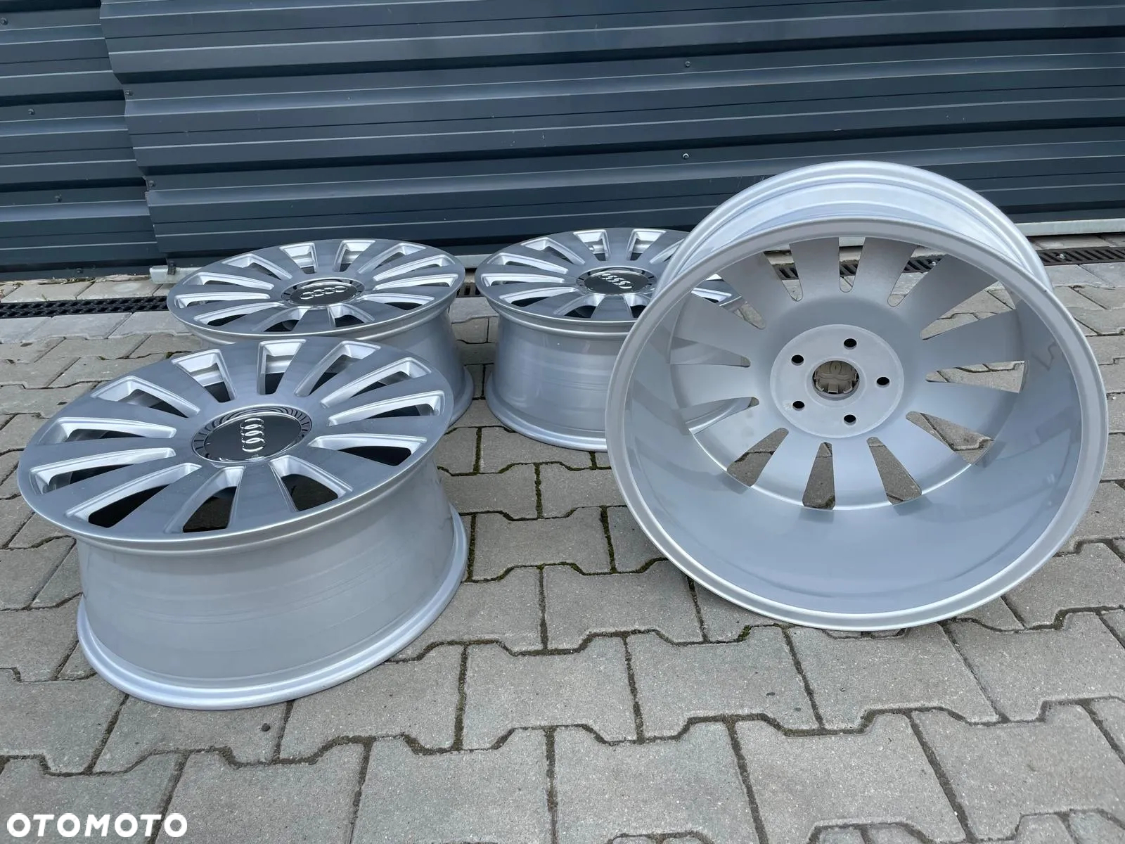 ALU FELGI AUDI A8 D3 8,5jx19 5x112 ET45 4E0601025N - 3