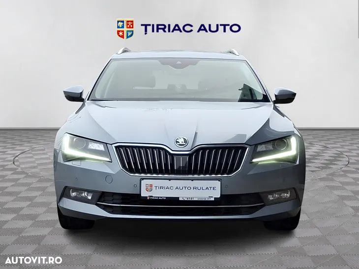 Skoda Superb 2.0 TDI DSG Style - 9
