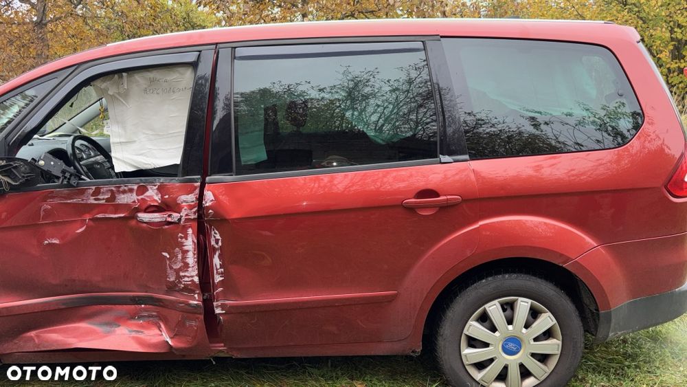 Ford Galaxy - 6
