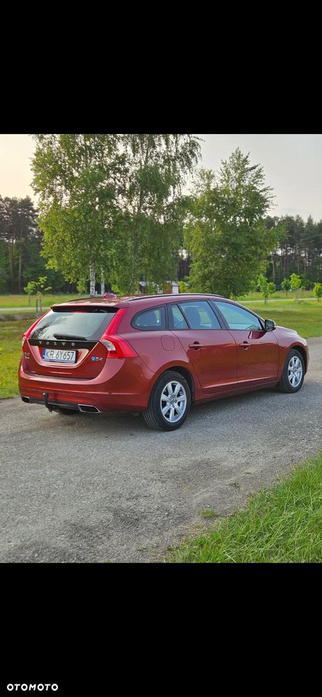 Volvo V60 D4 Drive-E Momentum - 4