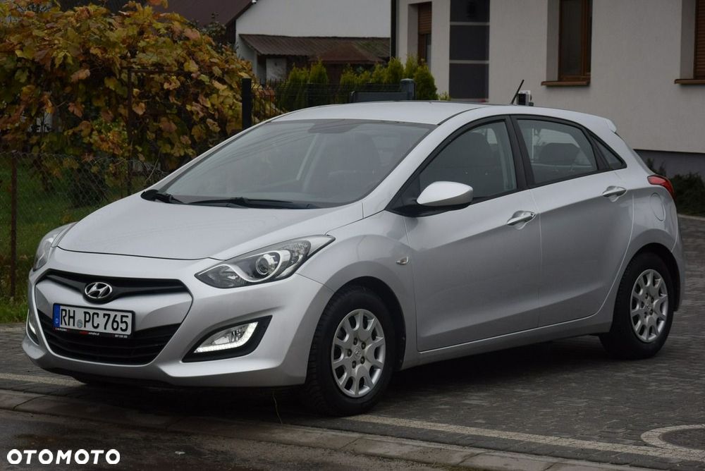 Hyundai i30 1.4 Classic + - 4