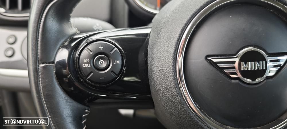 MINI Countryman Cooper SE ALL4 Auto - 32