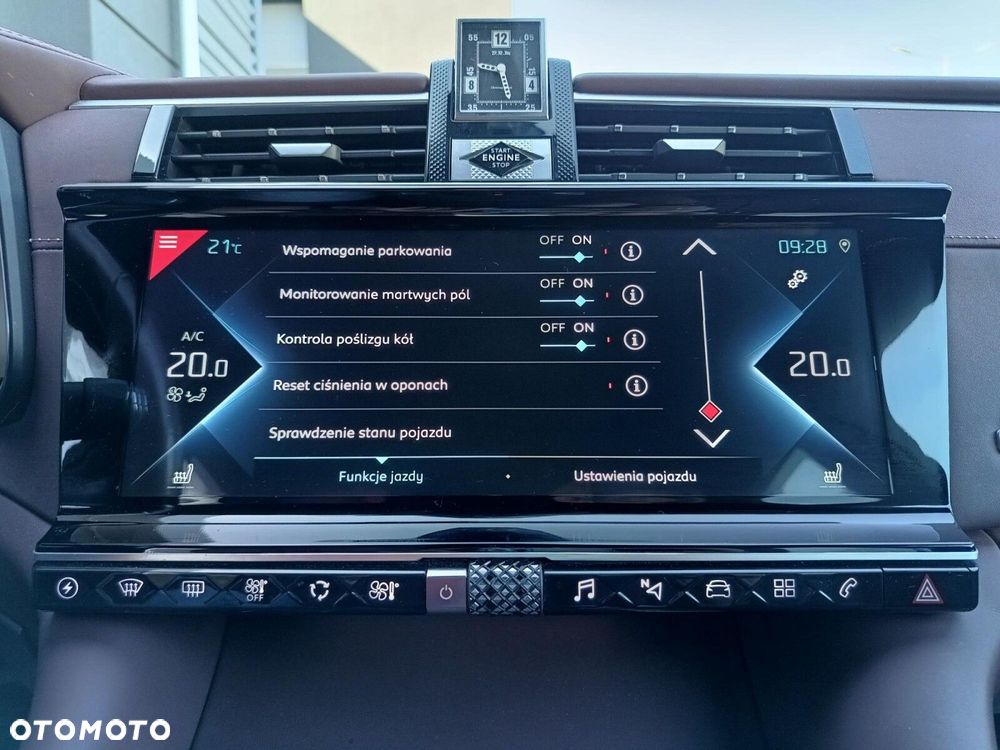 DS Automobiles DS 9 1.6 E-Tense Rivoli + - 33