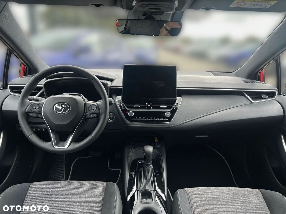 Toyota Corolla 1.8 Hybrid Style - 18