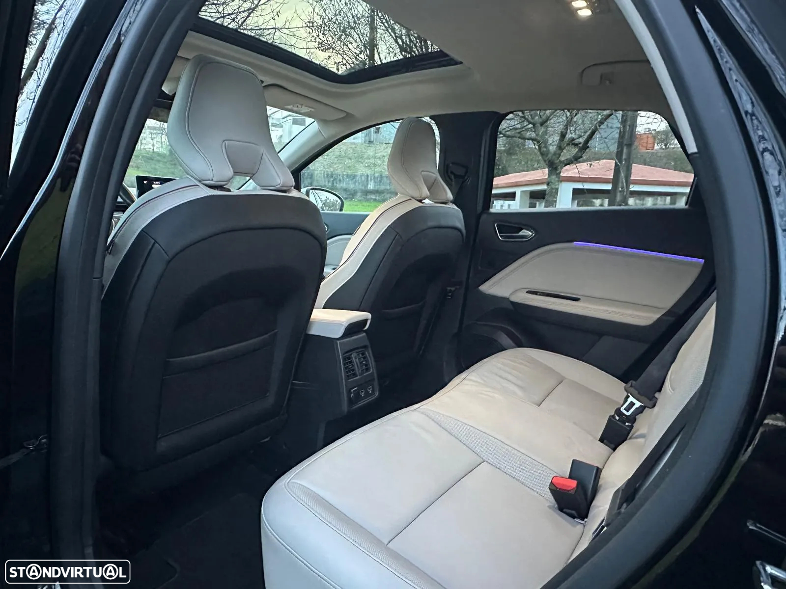 Renault Captur - 19