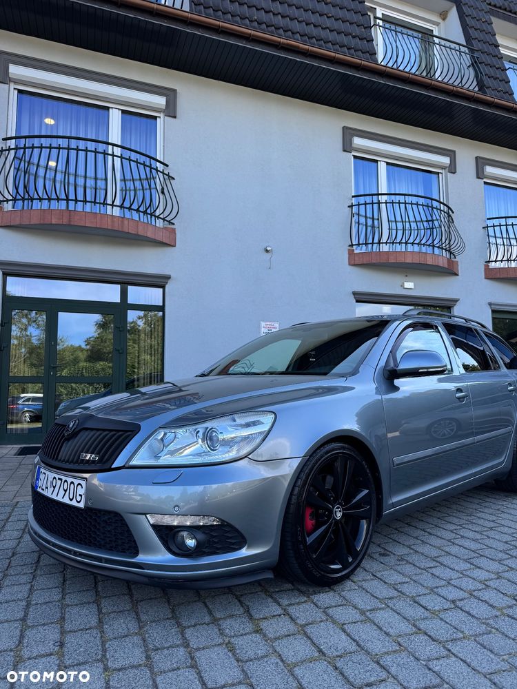 Skoda Octavia 2.0 TDI DPF RS DSG - 4