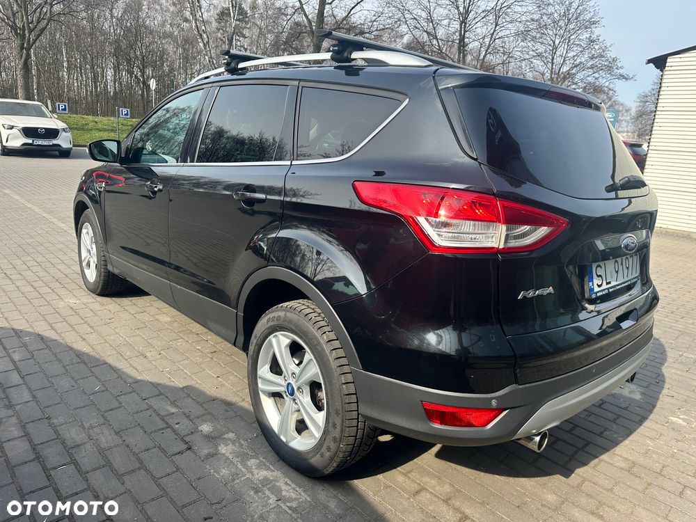 Ford Kuga 2.0 TDCi 4WD Titanium - 4
