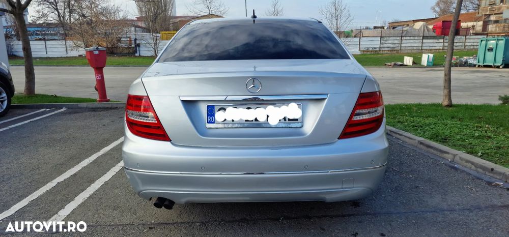 Mercedes-Benz C ver-200-cdi-dpf-automatik-blueefficiency - 2