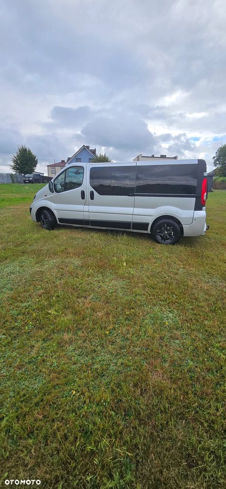 Opel Vivaro - 5