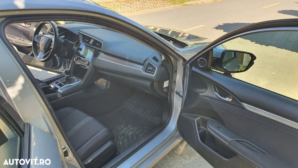 Honda Civic Sedan 1.5 VTEC Turbo Elegance Navi - 26