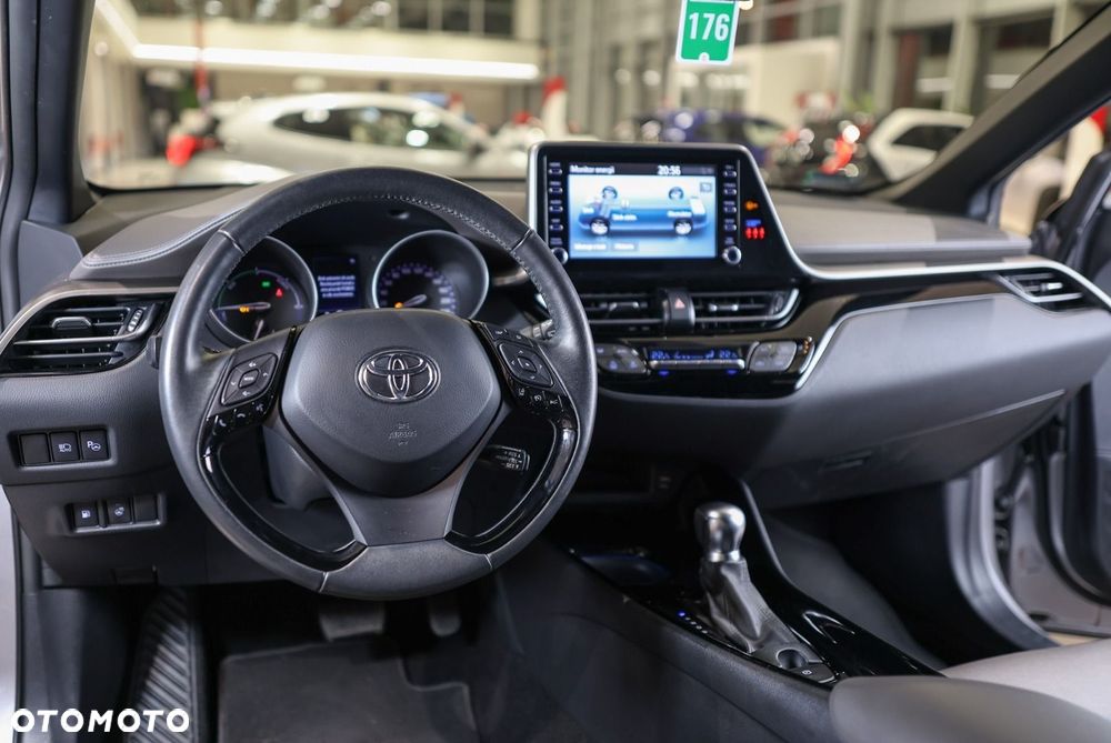 Toyota C-HR - 22