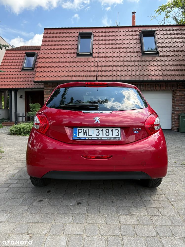 Peugeot 208 1.2 PureTech Style - 4
