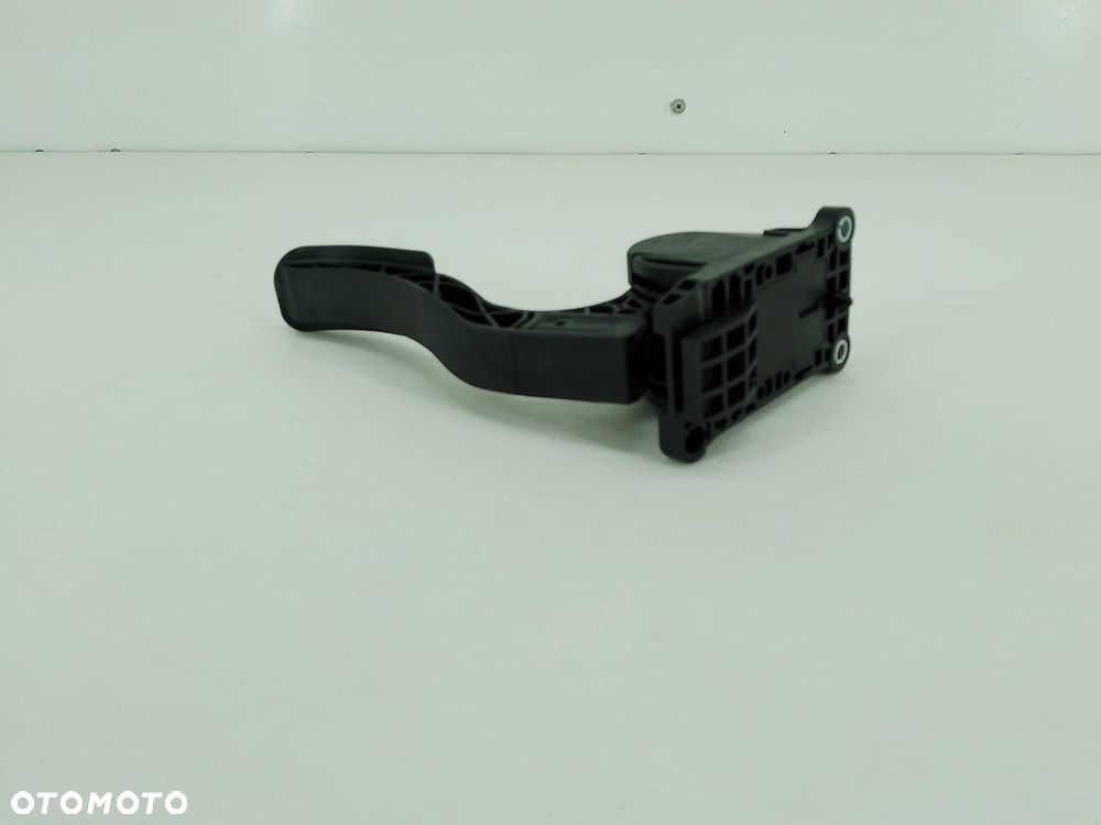 PEDAŁ GAZU, POTENCJOMETR MERCEDES SPRINTER W906 A4473000100 3.0 CDI - 2