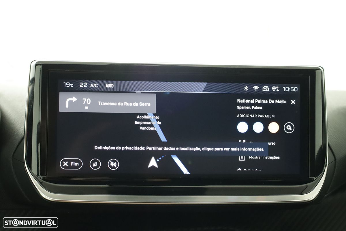 Peugeot 2008 1.2 PureTech Allure EAT8 - 11