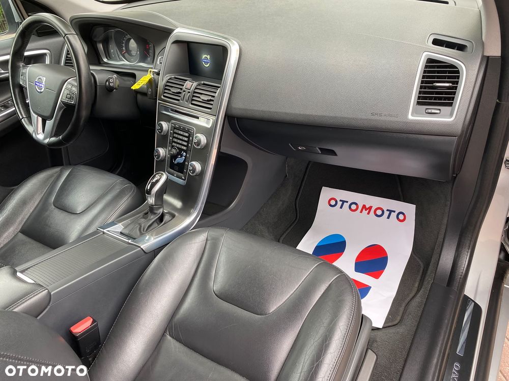 Volvo XC 60 D3 Geartronic Momentum - 7