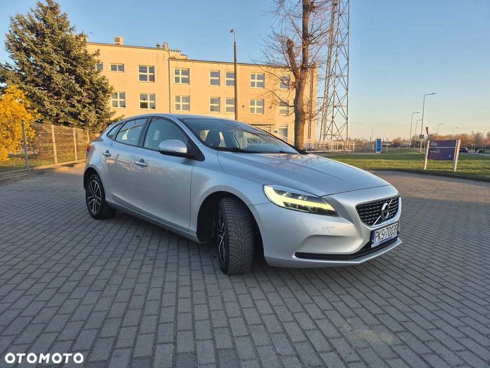 Volvo V40 D2 Inscription - 8