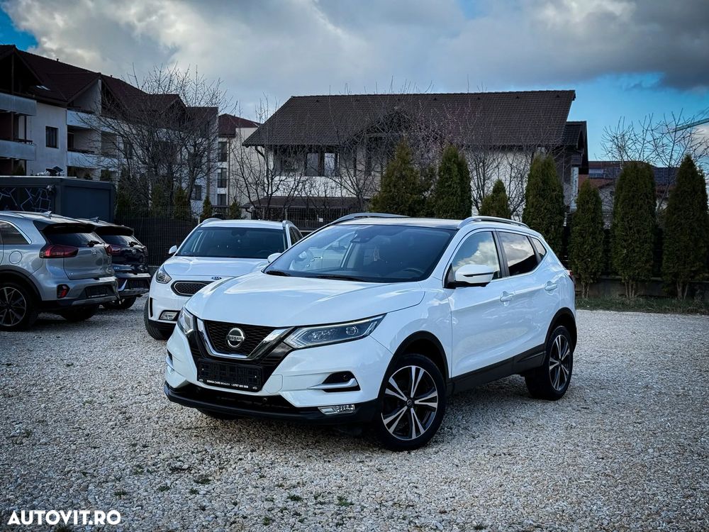 Nissan Qashqai - 1