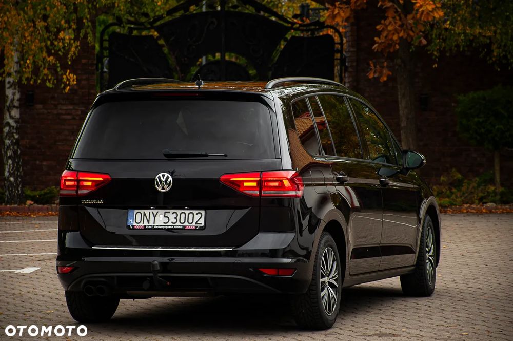 Volkswagen Touran 2.0 TDI BMT Comfortline DSG - 11