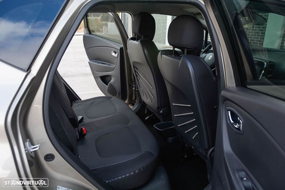 Renault Captur 0.9 TCE Sport - 30