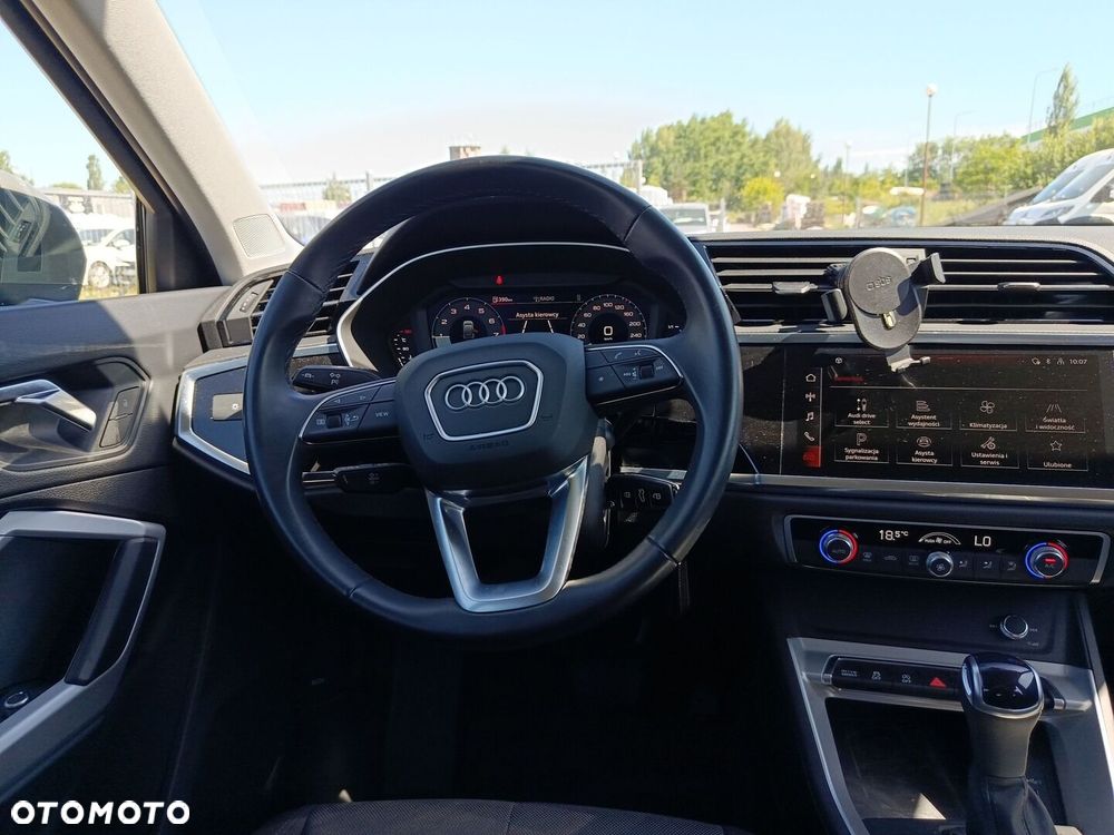 Audi Q3 35 TFSI mHEV S tronic - 12