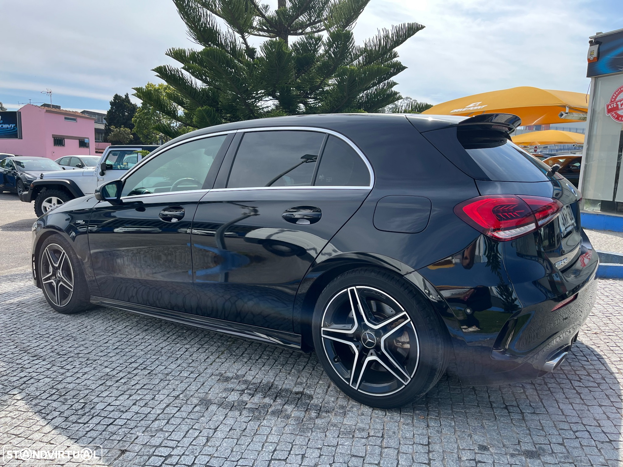 Mercedes-Benz A 35 AMG 4Matic - 11
