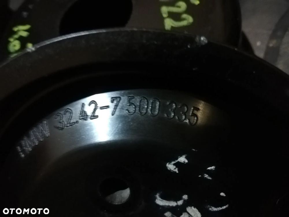 BMW E46 koło pasowe 7500335 - 2